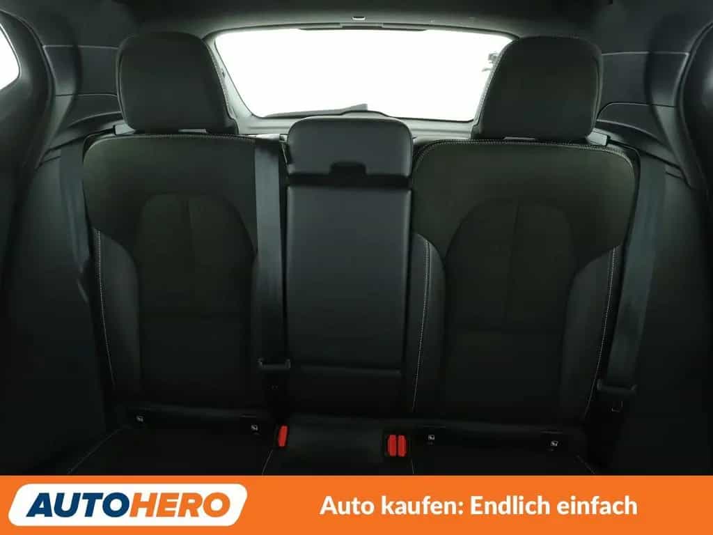 Volvo XC40 2.0 D4 R-Design AWD Aut.*NAVI*LED*TEMPO*CAM 04/2019-photo-15