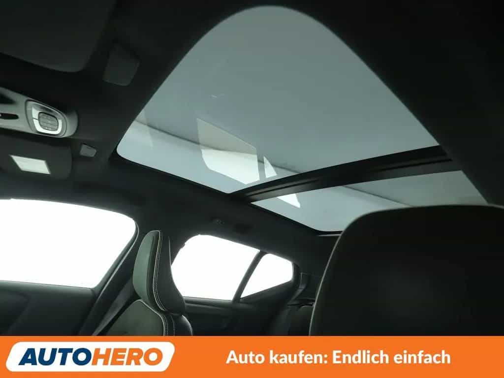 Volvo XC40 2.0 D4 R-Design AWD Aut.*NAVI*LED*TEMPO*CAM 04/2019-photo-27