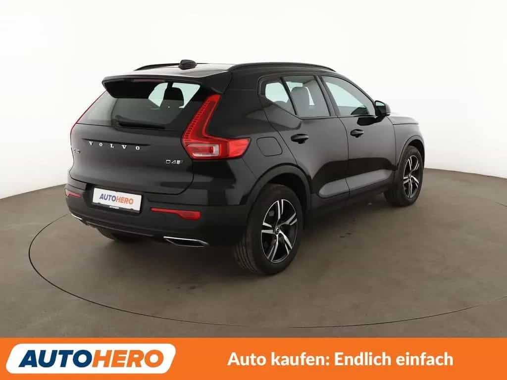 Volvo XC40 2.0 D4 R-Design AWD Aut.*NAVI*LED*TEMPO*CAM 04/2019-photo-5