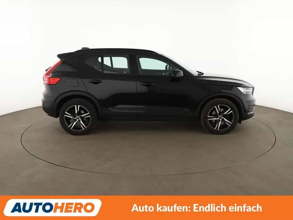 Volvo XC40 2.0 D4 R-Design AWD Aut.*NAVI*LED*TEMPO*CAM 04/2019-photo-6