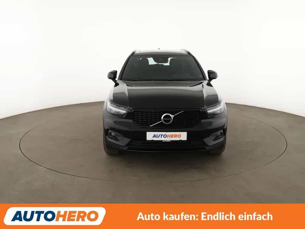 Volvo XC40 2.0 D4 R-Design AWD Aut.*NAVI*LED*TEMPO*CAM 04/2019-photo-8