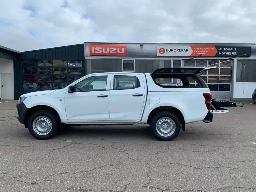 Isuzu D-Max Double Cab 4WD L EFS Fahrw./Maxxliner uvm null-photo-12