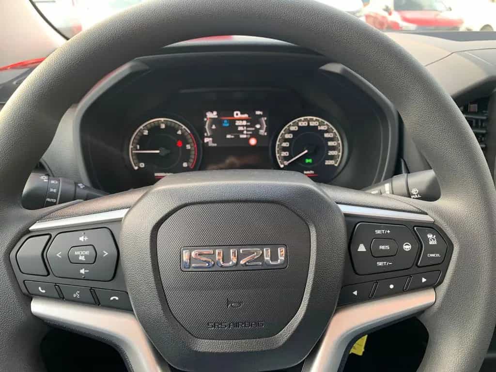 Isuzu D-Max Double Cab 4WD L EFS Fahrw./Maxxliner uvm null-photo-20