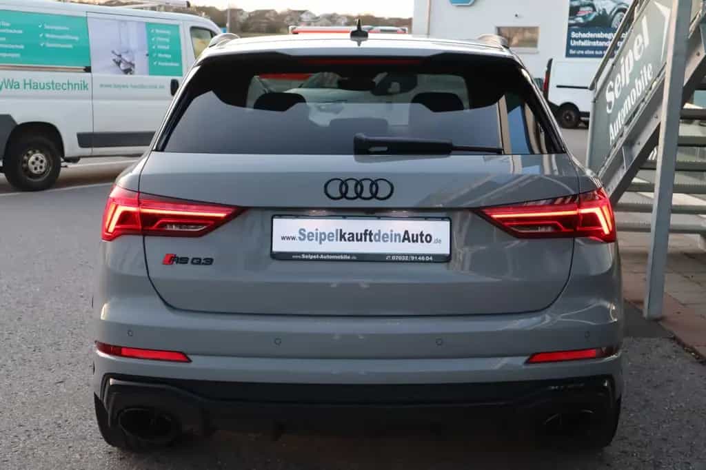 Audi RSQ3 2.5 TFSI 1.Hand/ACC/360°/Keyless/21/CarPlay 07/2020-photo-16
