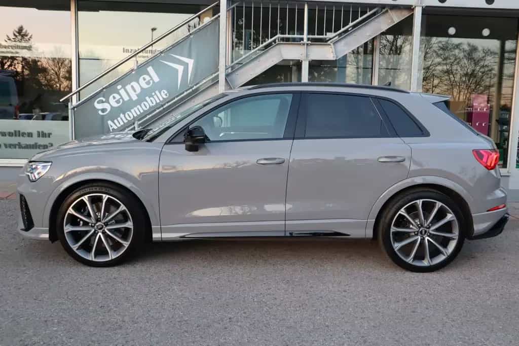 Audi RSQ3 2.5 TFSI 1.Hand/ACC/360°/Keyless/21/CarPlay 07/2020-photo-4