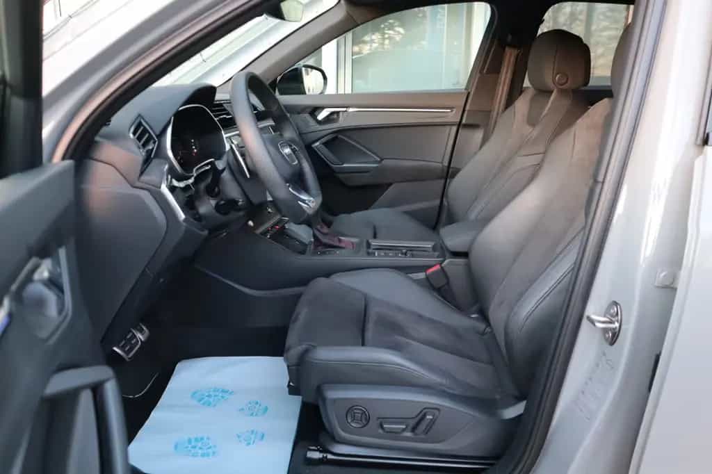 Audi RSQ3 2.5 TFSI 1.Hand/ACC/360°/Keyless/21/CarPlay 07/2020-photo-8