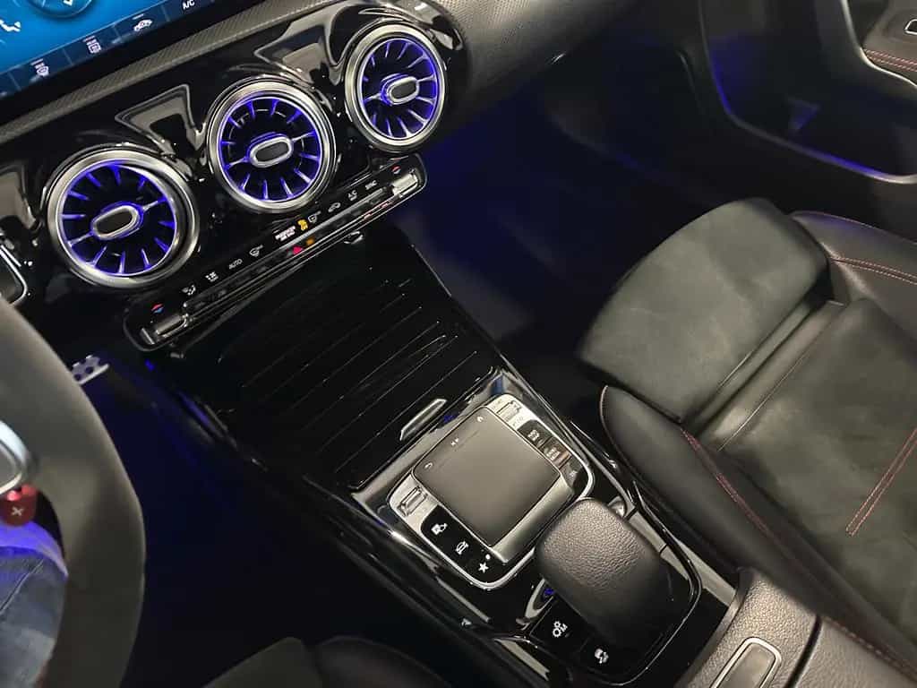 Mercedes-Benz A-Class 35 Lim. 4Ma.*AMG*NIGHT-PANO-LED-BURMESTER-ACC 01/2020-photo-43