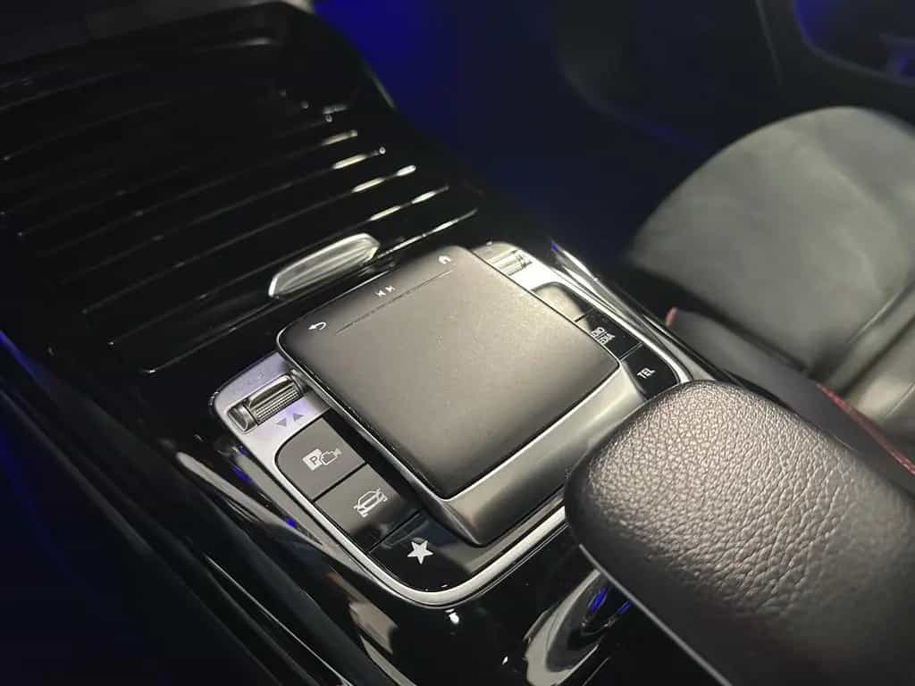 Mercedes-Benz A-Class 35 Lim. 4Ma.*AMG*NIGHT-PANO-LED-BURMESTER-ACC 01/2020-photo-44