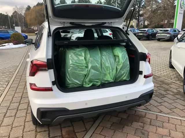 Skoda Kamiq Selection Matrix Navi SmartLink 03/2024-photo-24