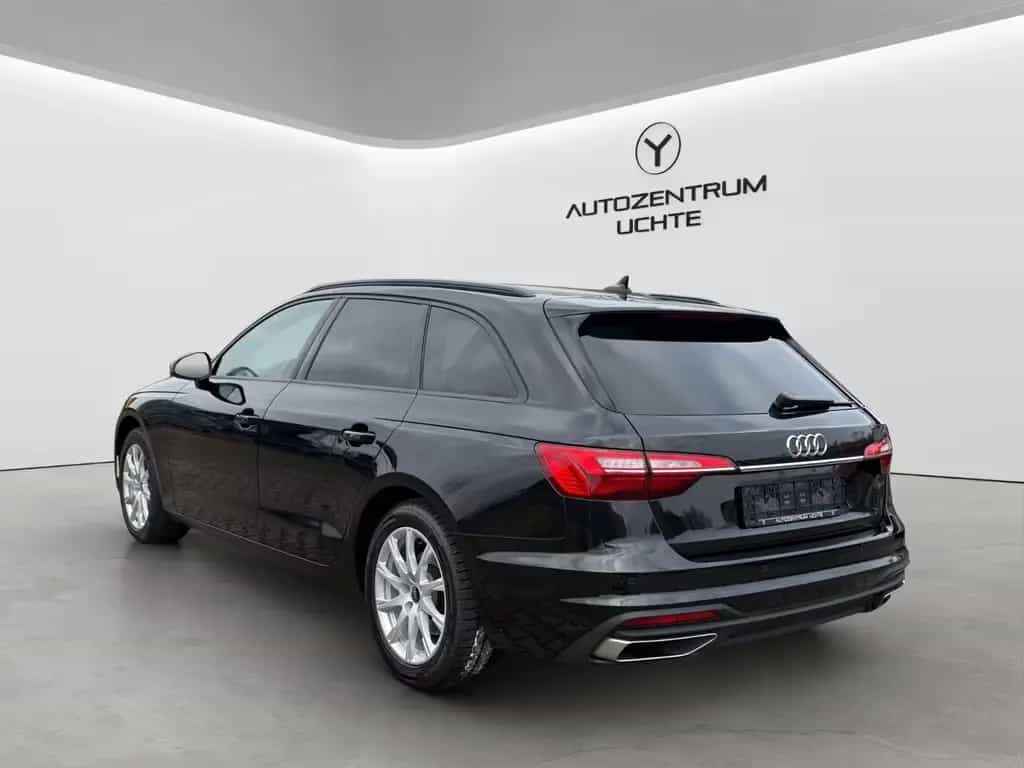 Audi A4 Avant 35 TFSI 03/2022-photo-4