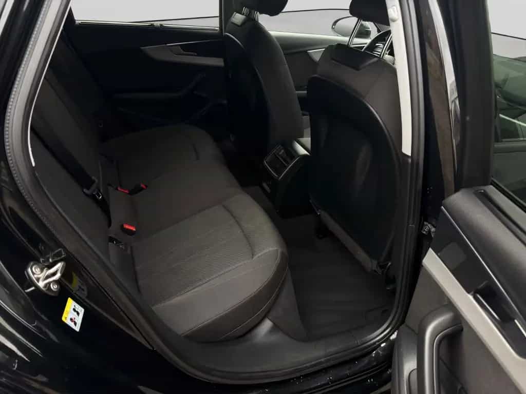Audi A4 Avant 35 TFSI 03/2022-photo-9