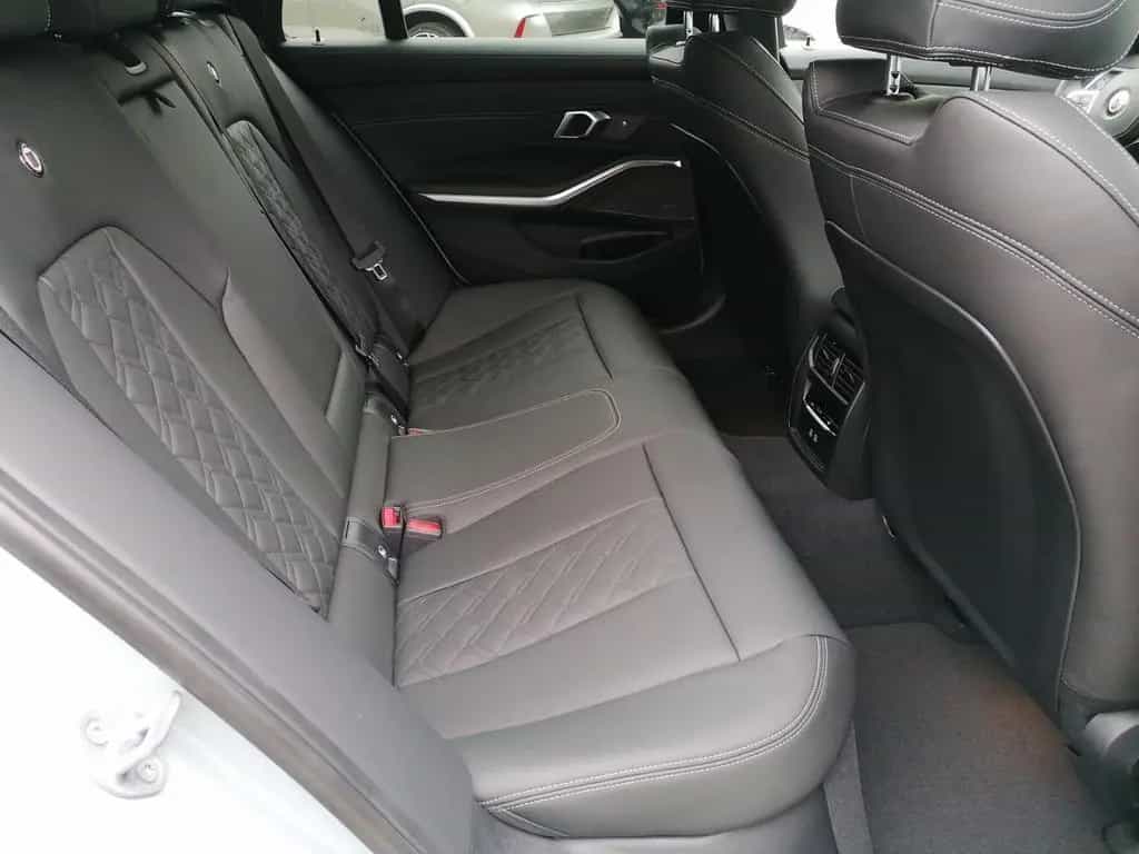 ALPINA B3 Touring UPE 116.940,-€ HUD AHK Pano ACC H/K 06/2025-photo-9