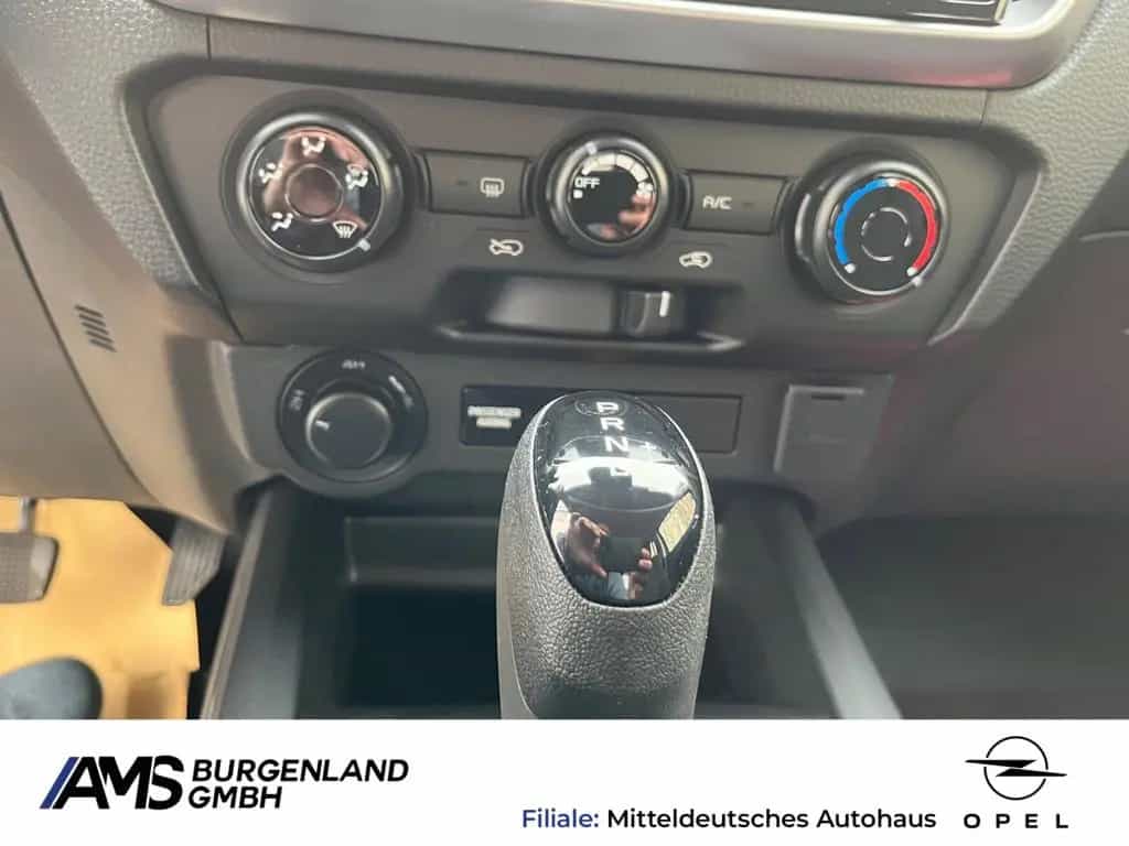 Isuzu D-Max 1.9 Double Cab 4WD LS Automatik null-photo-11