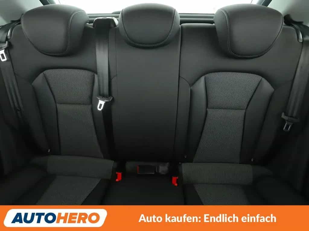 Audi A1 Sportback 1.4 TFSI Sport Aut.*NAV*PDC*SHZ*BT* 07/2018-photo-15