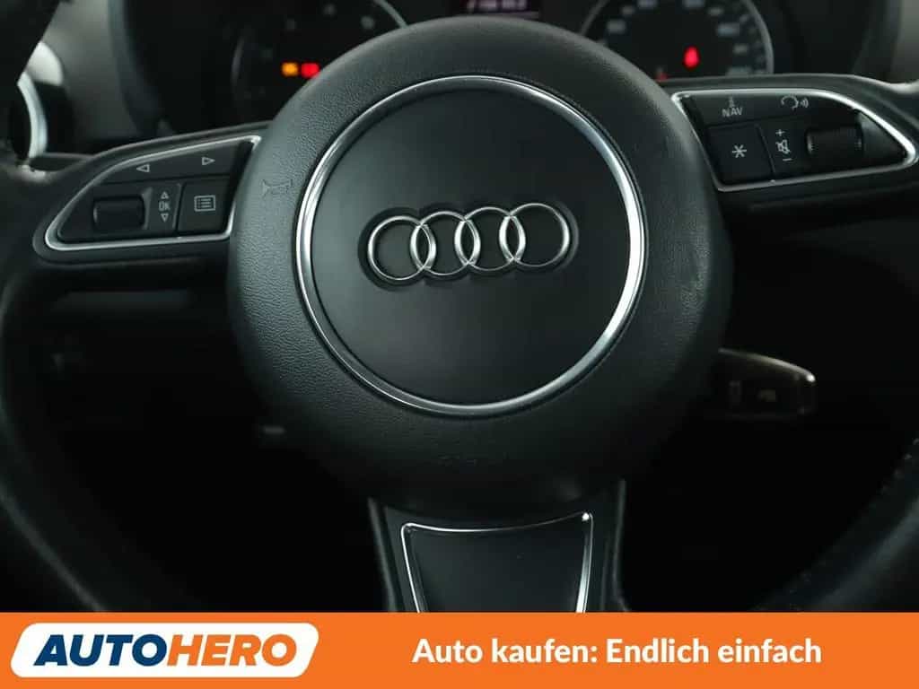Audi A1 Sportback 1.4 TFSI Sport Aut.*NAV*PDC*SHZ*BT* 07/2018-photo-18