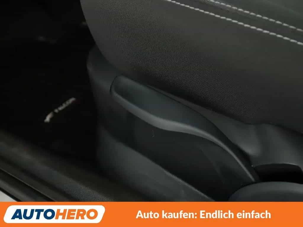 Audi A1 Sportback 1.4 TFSI Sport Aut.*NAV*PDC*SHZ*BT* 07/2018-photo-26