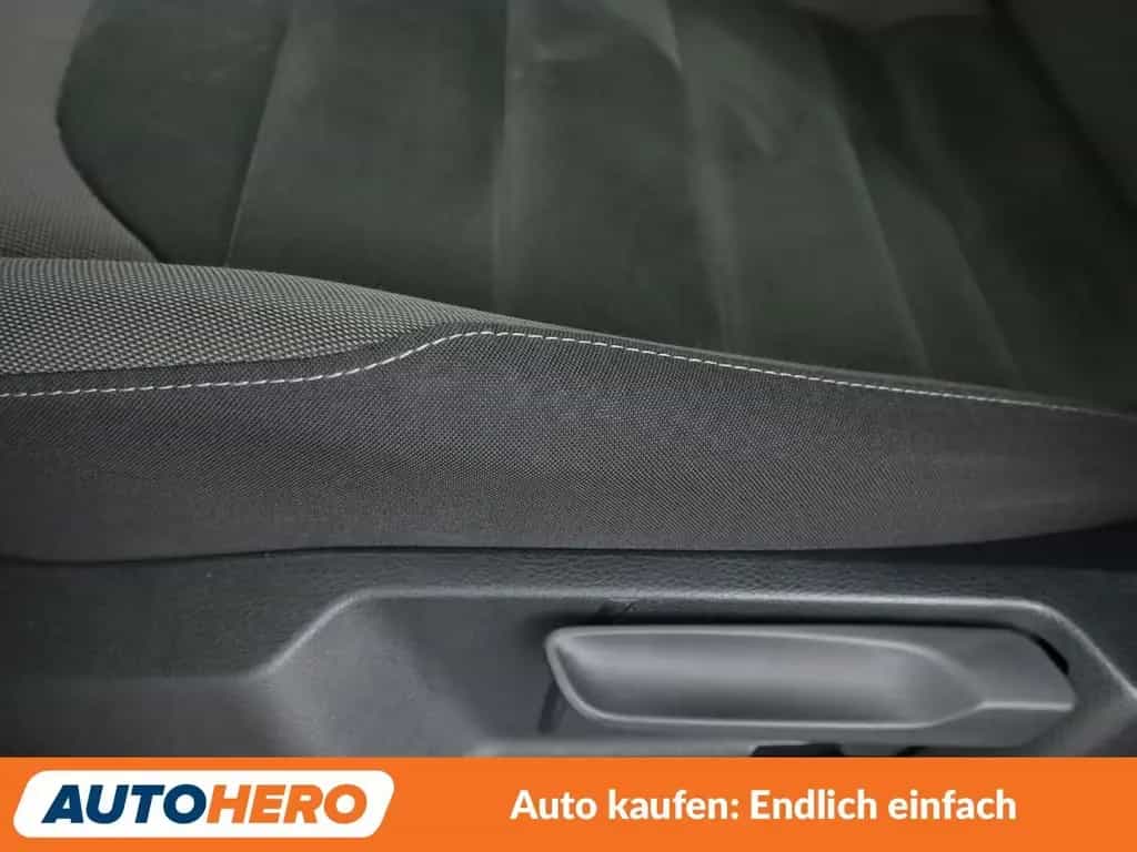Volkswagen Golf VII 1.5 TSI ACT Highline BM Aut.*NAVI*LED* 10/2019-photo-28