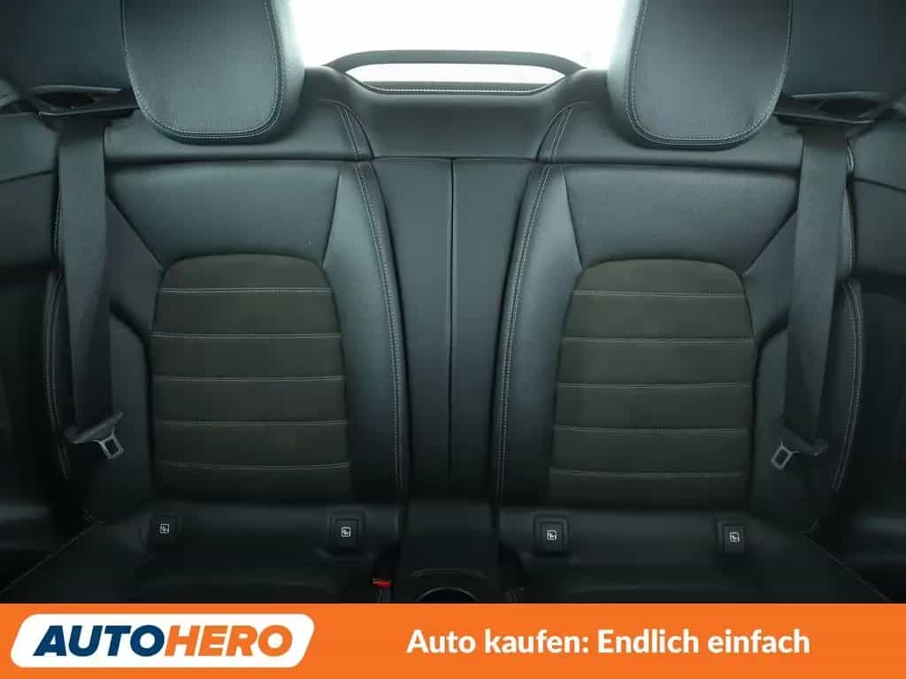 Mercedes-Benz C-Class 180 AMG Line Aut.*NAVI*CAM*LED*PDC*SHZ*AHK* 09/2018-photo-15