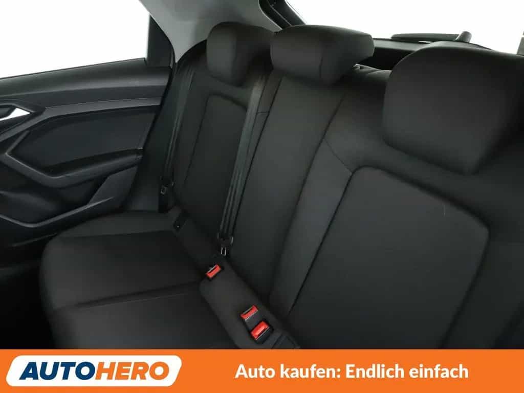 Audi A1 Sportback 30 TFSI S Line Aut.*VC*LIMIT*PDC*SH 03/2019-photo-13