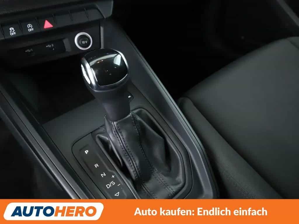Audi A1 Sportback 30 TFSI S Line Aut.*VC*LIMIT*PDC*SH 03/2019-photo-22
