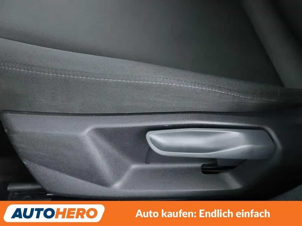 Audi A1 Sportback 30 TFSI S Line Aut.*VC*LIMIT*PDC*SH 03/2019-photo-24