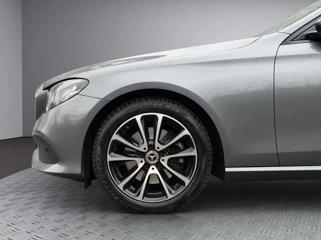 Mercedes-Benz E 200 T-Modell 4Matic LED/Ambiente/9G-Tronic 10/2019-photo-20