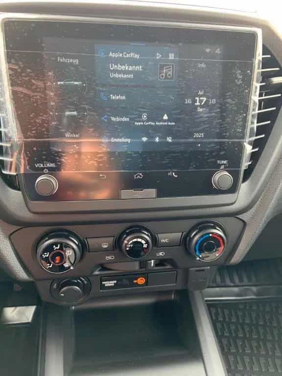Isuzu D-Max Double Cab 4WD LS null-photo-28