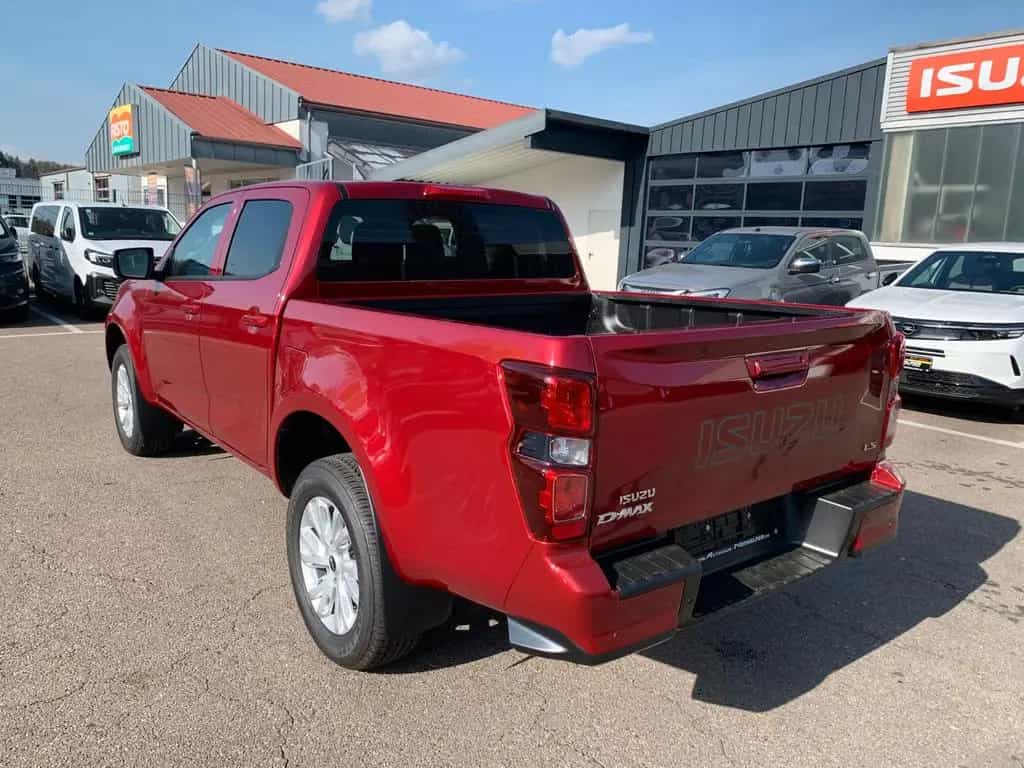 Isuzu D-Max Double Cab 4WD LS null-photo-8