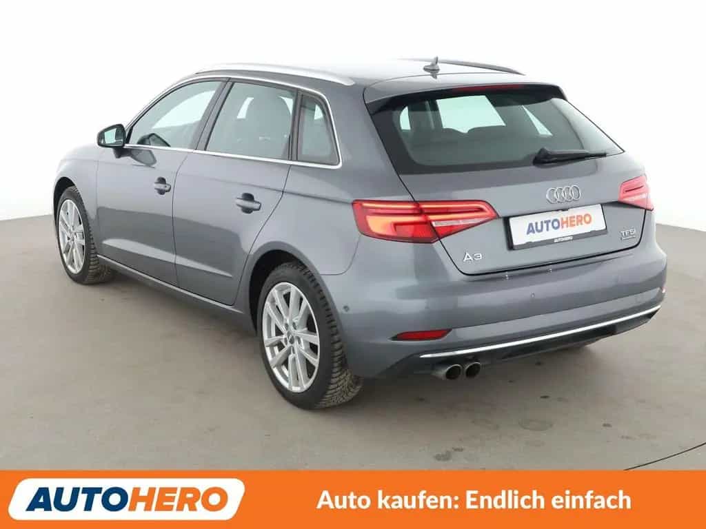 Audi A3 Sportback 2.0 TFSI quattro Design Aut.*NAVI* 09/2017-photo-3