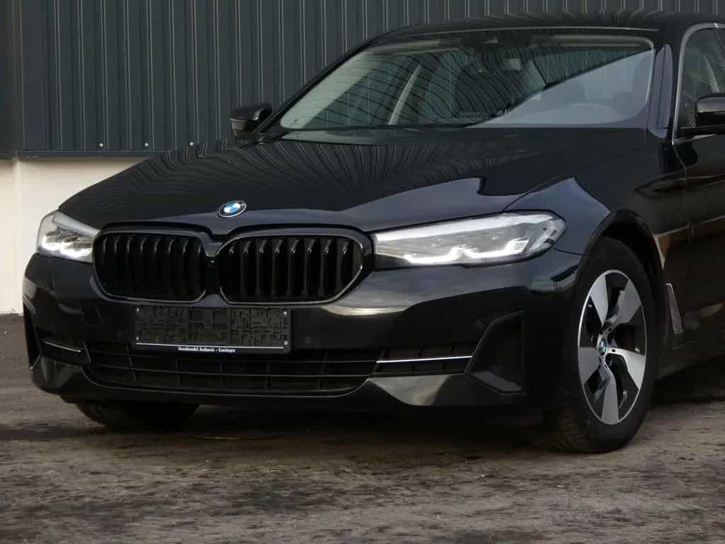 BMW 5 Series 520d xDrive LED Leder Navi Kamera 1-Hand Facelif 10/2020-photo-18