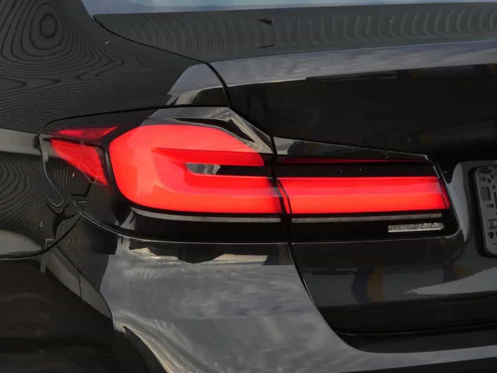 BMW 5 Series 520d xDrive LED Leder Navi Kamera 1-Hand Facelif 10/2020-photo-23