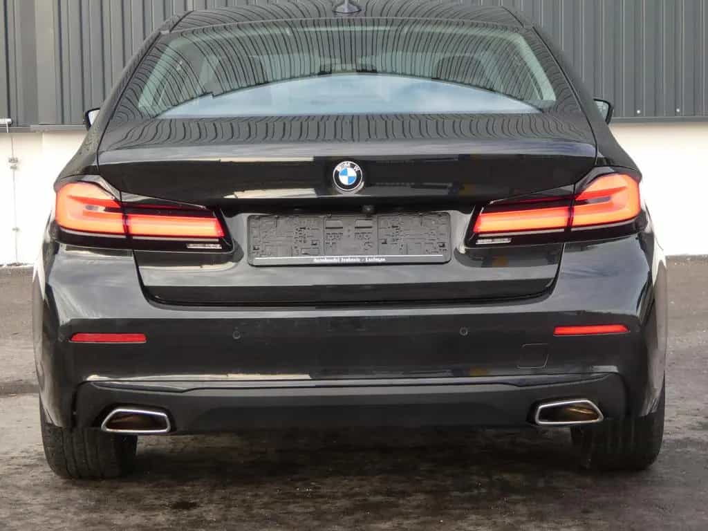 BMW 5 Series 520d xDrive LED Leder Navi Kamera 1-Hand Facelif 10/2020-photo-25