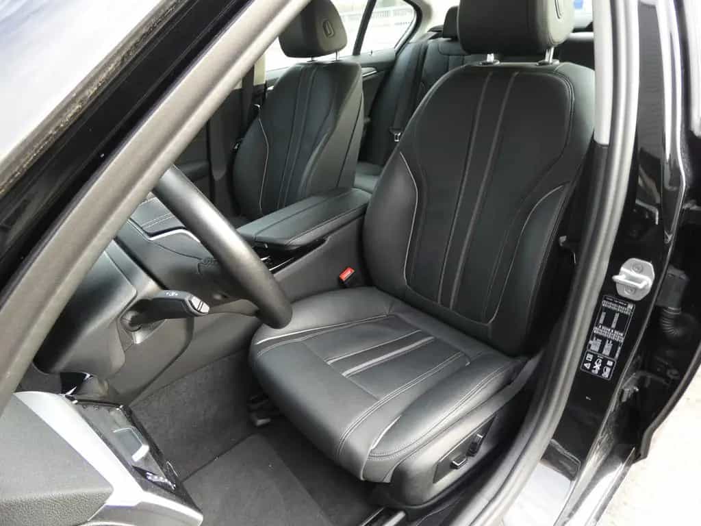 BMW 5 Series 520d xDrive LED Leder Navi Kamera 1-Hand Facelif 10/2020-photo-3