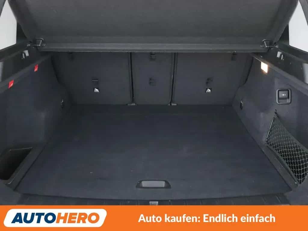 BMW X1 sDrive 18i Advantage *PDC*TEMPO*SHZ*KLIMA* 12/2018-photo-17