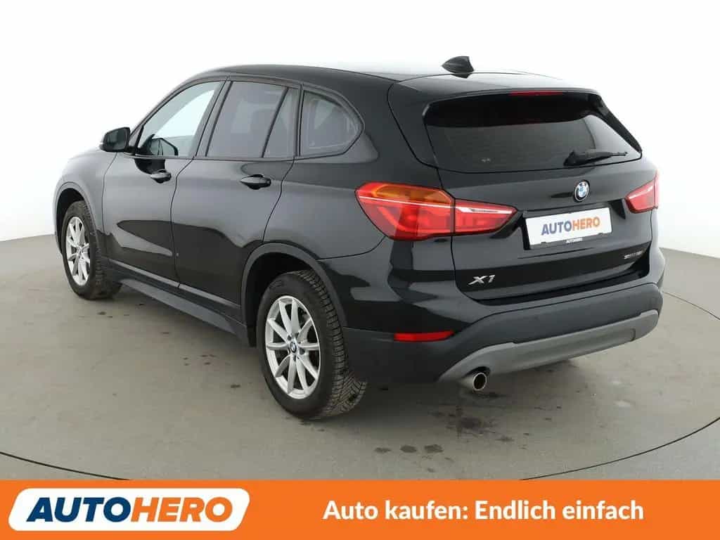 BMW X1 sDrive 18i Advantage *PDC*TEMPO*SHZ*KLIMA* 12/2018-photo-3