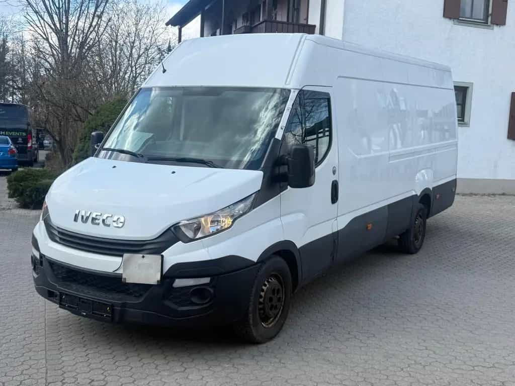 Iveco Daily Kasten V Radstand 4100 35 S12 EURO6 09/2018-photo-0