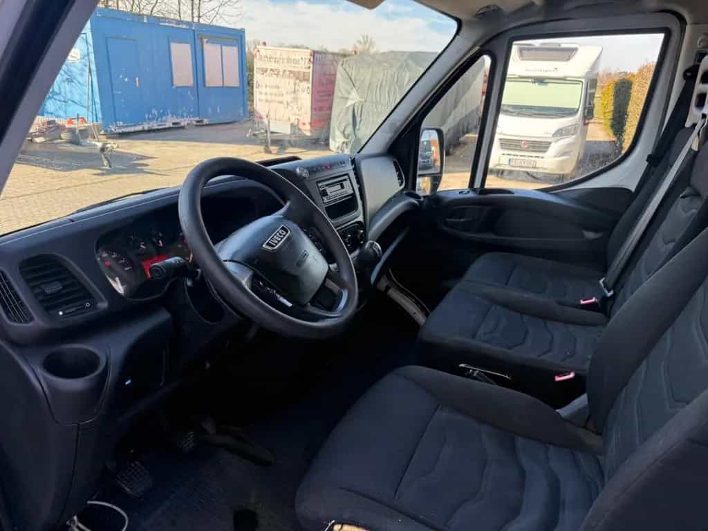 Iveco Daily Kasten V Radstand 4100 35 S12 EURO6 09/2018-photo-9