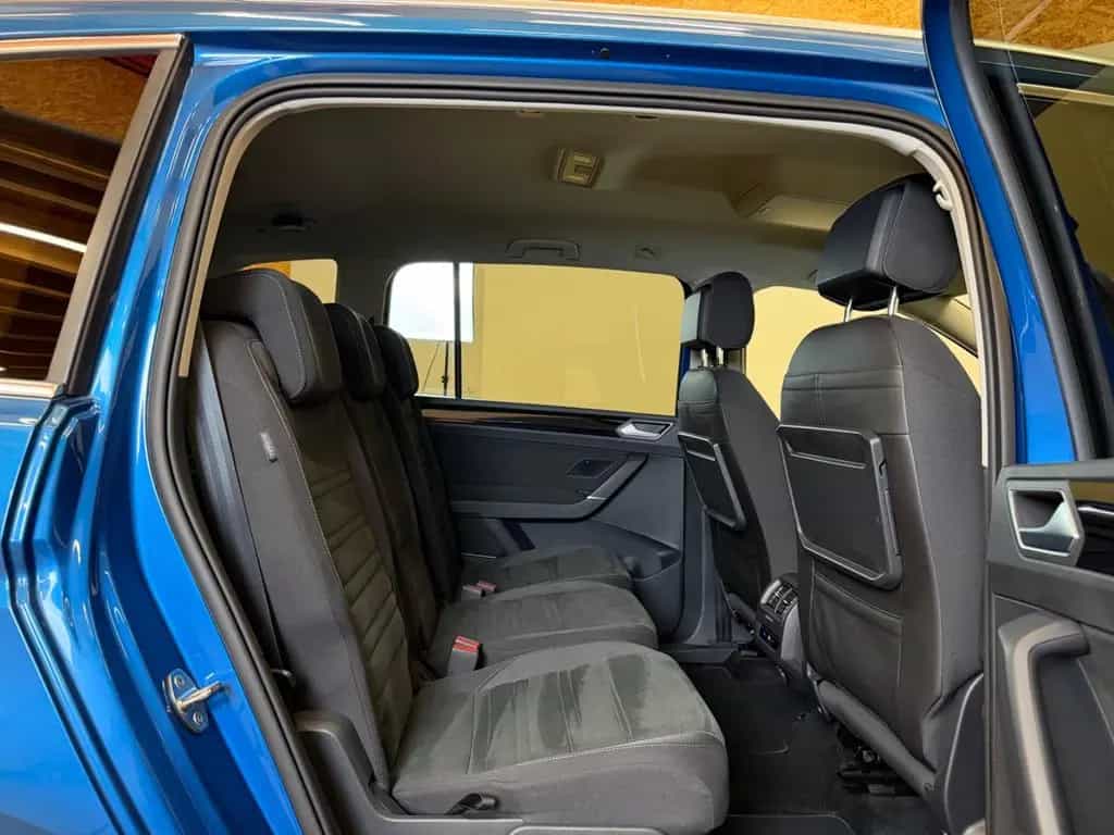 Volkswagen Touran 1,5TSI Highline/LED/AHK/R-Kamera/Navi/SH 01/2023-photo-16