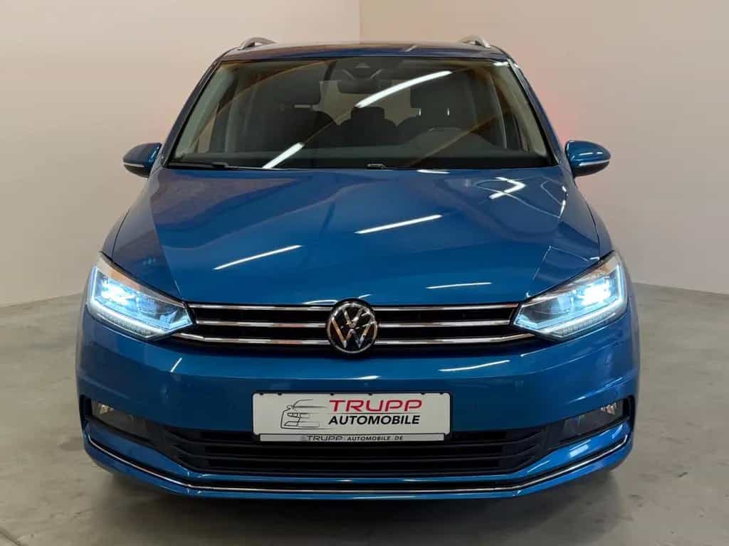Volkswagen Touran 1,5TSI Highline/LED/AHK/R-Kamera/Navi/SH 01/2023-photo-2
