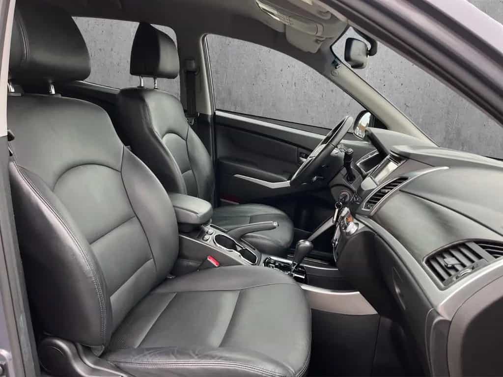Ssangyong Korando Crystal 4x4 AHK/KLIMAA/KAMERA/NAVI/PDC 06/2015-photo-18