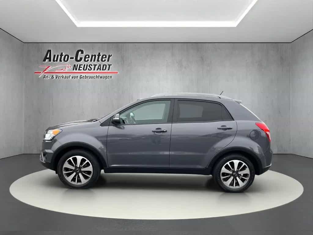 Ssangyong Korando Crystal 4x4 AHK/KLIMAA/KAMERA/NAVI/PDC 06/2015-photo-6