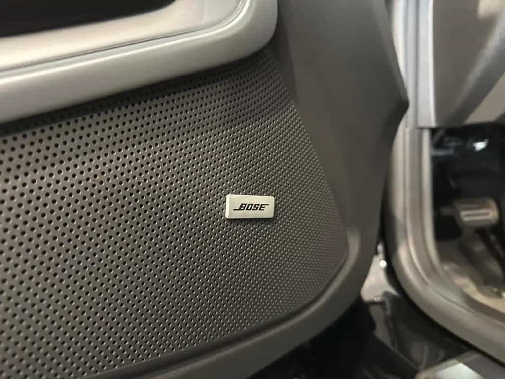 Chevrolet Camaro Cabriolet 6.2*SS*XENON-MRC-BOSE-R.KAM-HUD 03/2019-photo-28