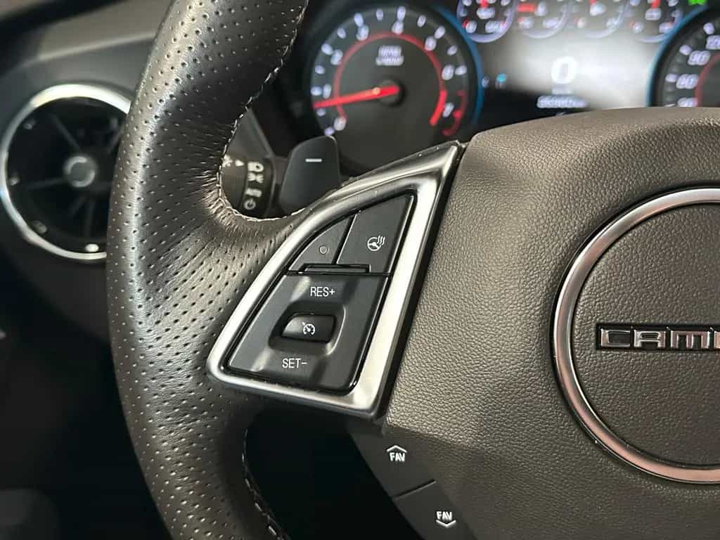 Chevrolet Camaro Cabriolet 6.2*SS*XENON-MRC-BOSE-R.KAM-HUD 03/2019-photo-30