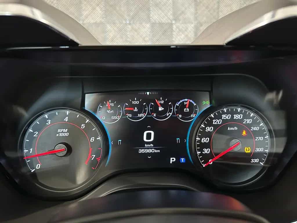 Chevrolet Camaro Cabriolet 6.2*SS*XENON-MRC-BOSE-R.KAM-HUD 03/2019-photo-31