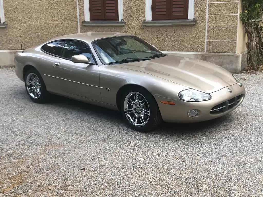 Jaguar XK8 Youngtimer / Chrom 03/2001-photo-0