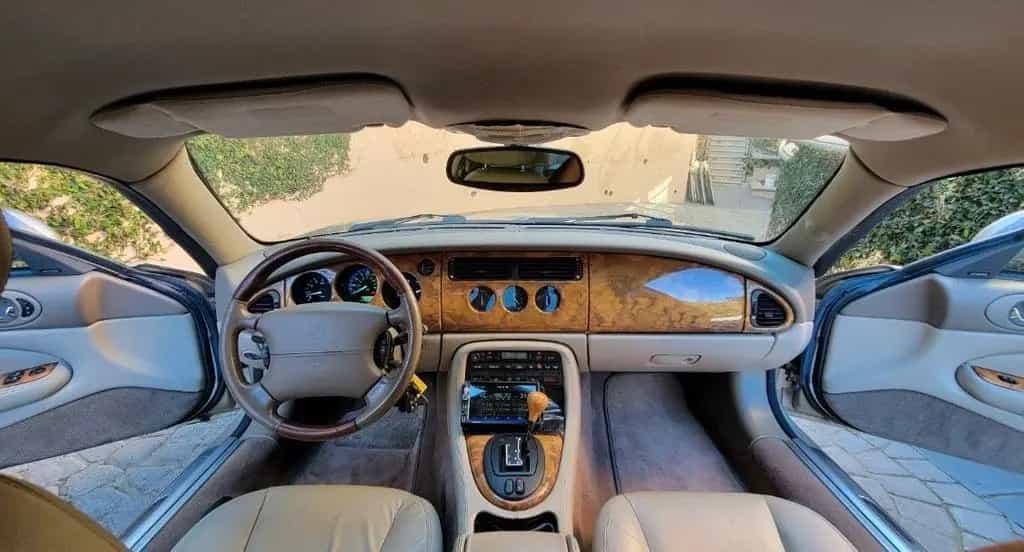 Jaguar XK8 Youngtimer / Chrom 03/2001-photo-6