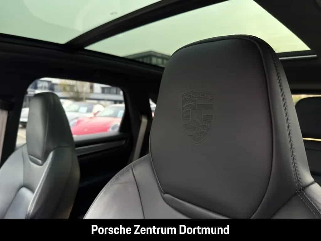 Porsche Cayenne Platinum Edition BOSE Panorama 02/2023-photo-18