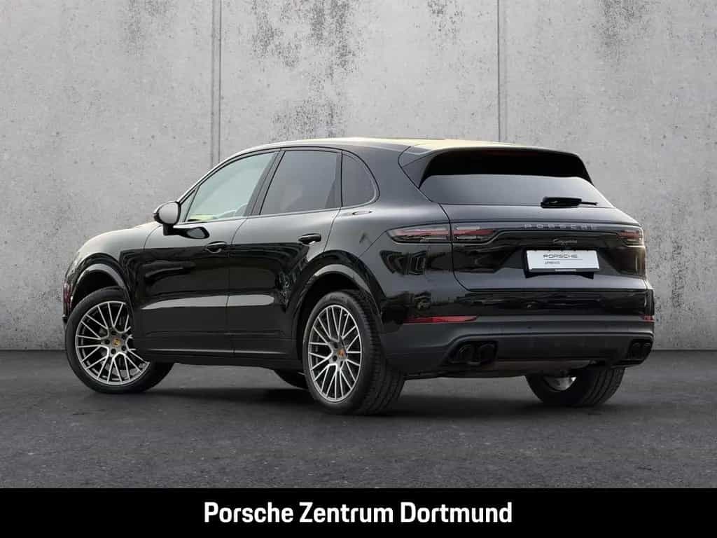 Porsche Cayenne Platinum Edition BOSE Panorama 02/2023-photo-2