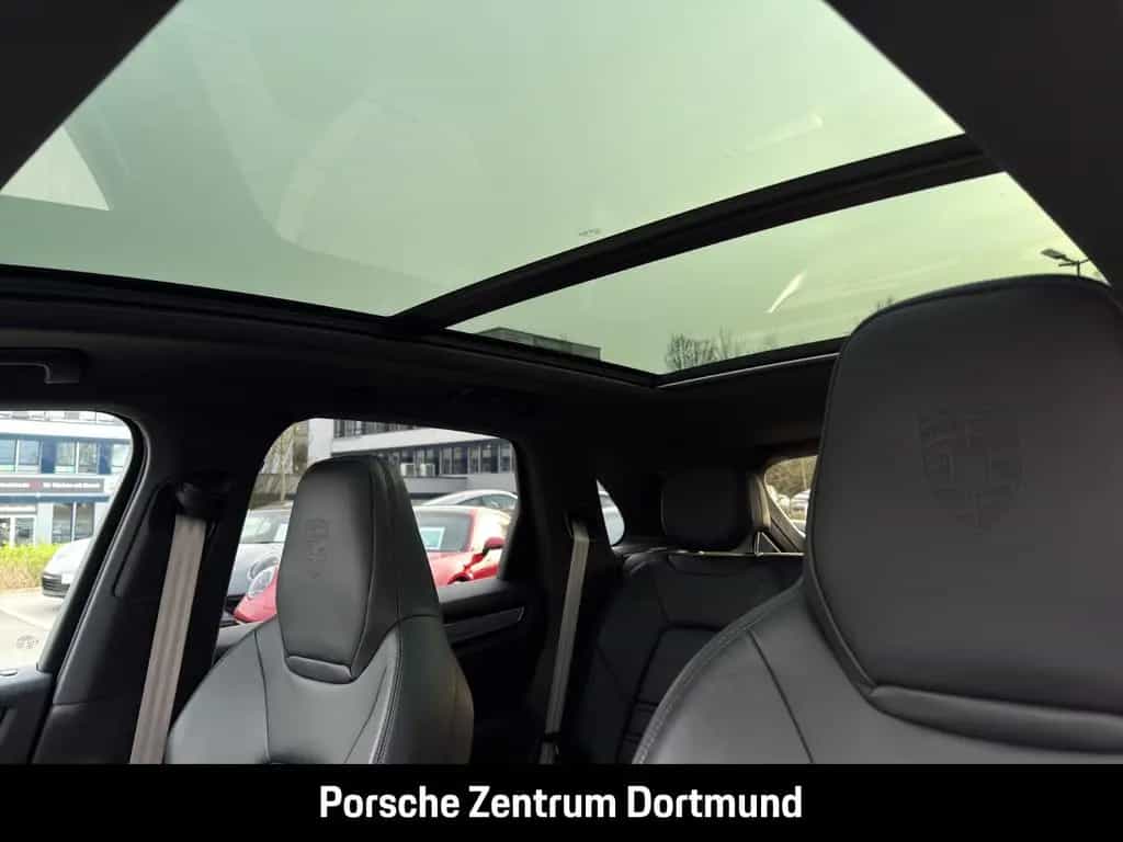 Porsche Cayenne Platinum Edition BOSE Panorama 02/2023-photo-27