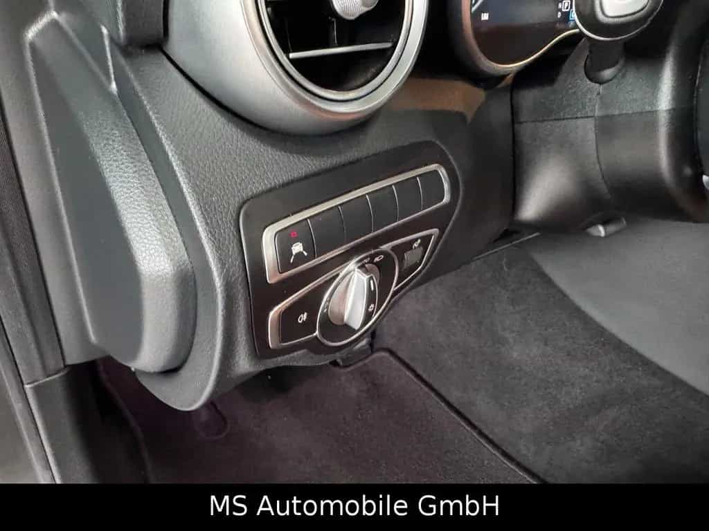 Mercedes-Benz C 300 AMG Line Virtual Cockpit/MultiB/Airscarf 10/2018-photo-27